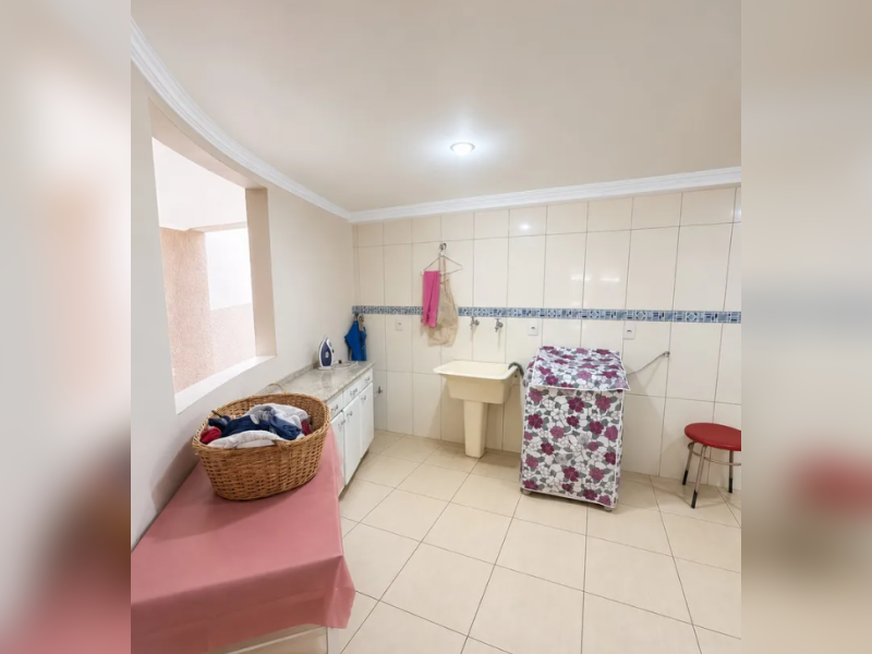 imóvel com 434m² - Jardim Mexico - Itatiba