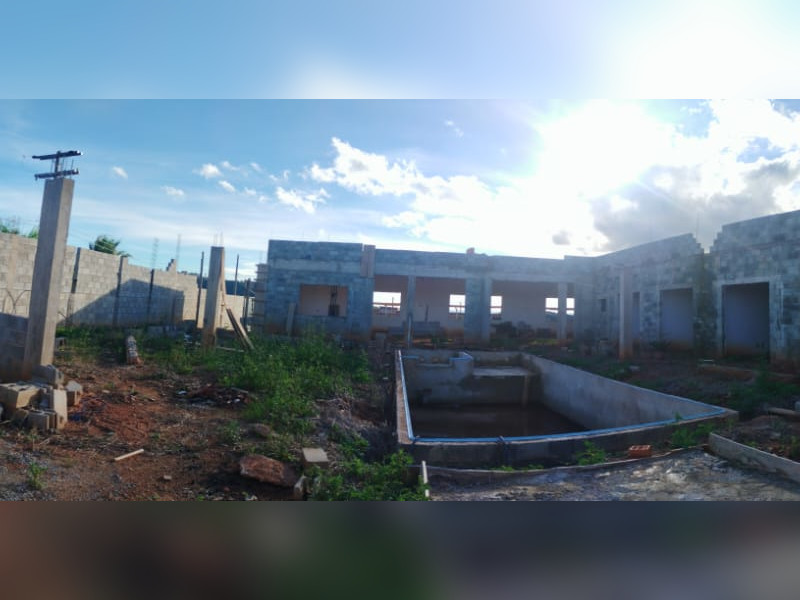 imóvel com 1340m² - Centro - Piedade