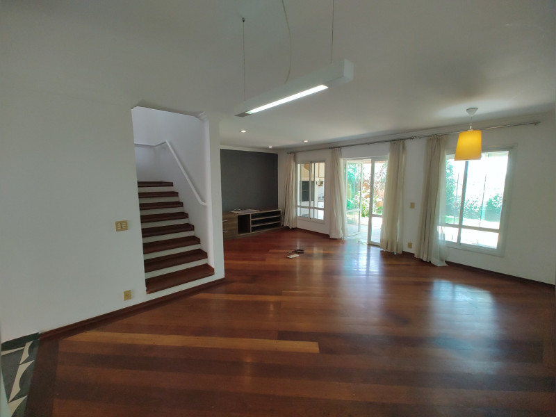 imóvel com 175m² - Centro de Apoio I (Alphaville) - Santana de Parnaiba