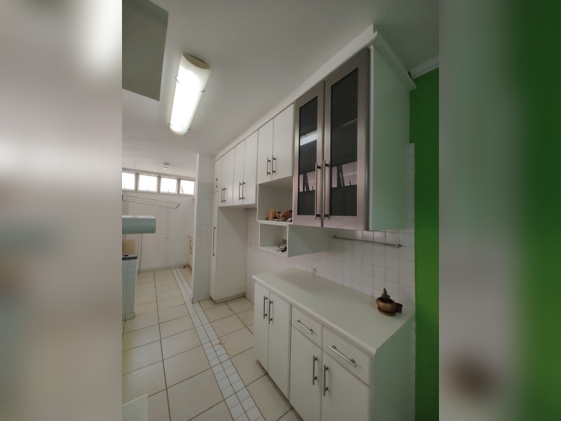 imóvel com 175m² - Centro de Apoio I (Alphaville) - Santana de Parnaiba