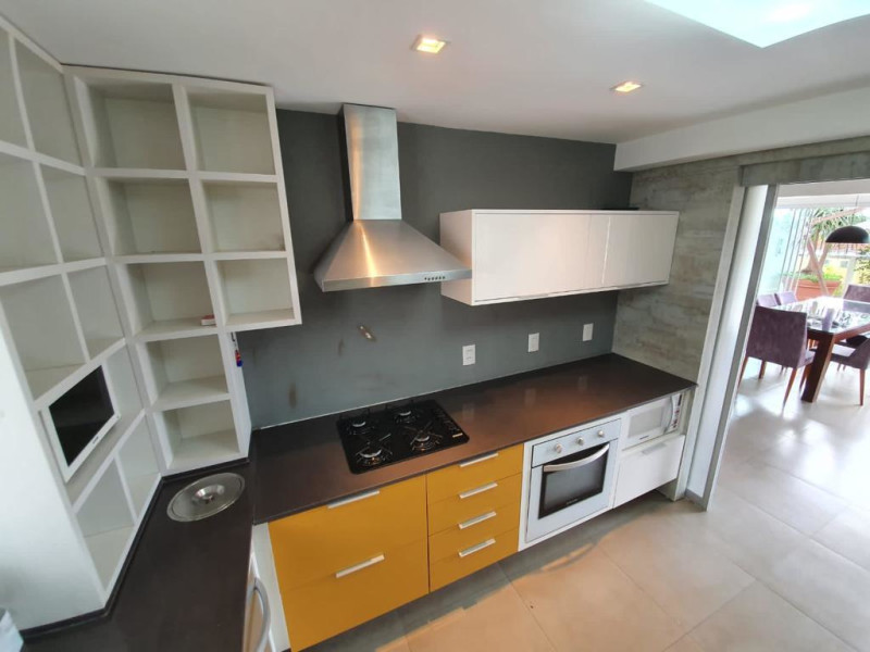 imóvel com 215m² - Jardim Europa - Porto Alegre