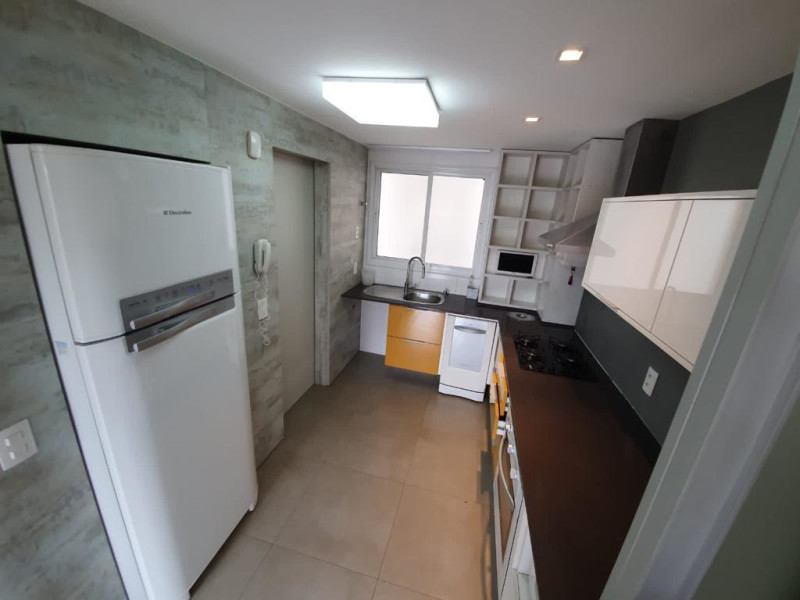 imóvel com 215m² - Jardim Europa - Porto Alegre