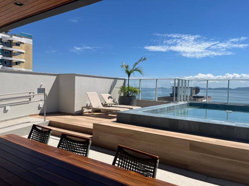 imóvel com 66m² - Barreiros - São José