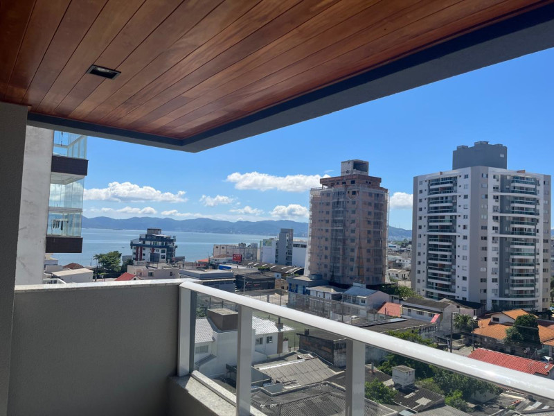 imóvel com 66m² - Barreiros - São José