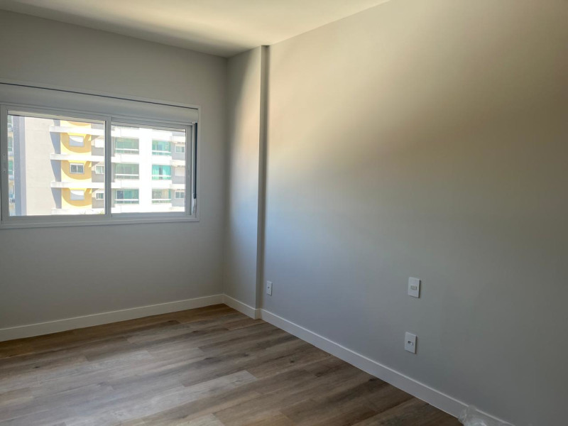 imóvel com 66m² - Barreiros - São José