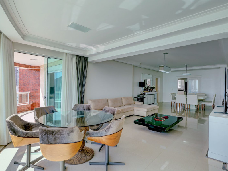 imóvel com 185m² - Centro - Balneário Camboriú