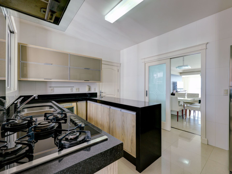 imóvel com 185m² - Centro - Balneário Camboriú