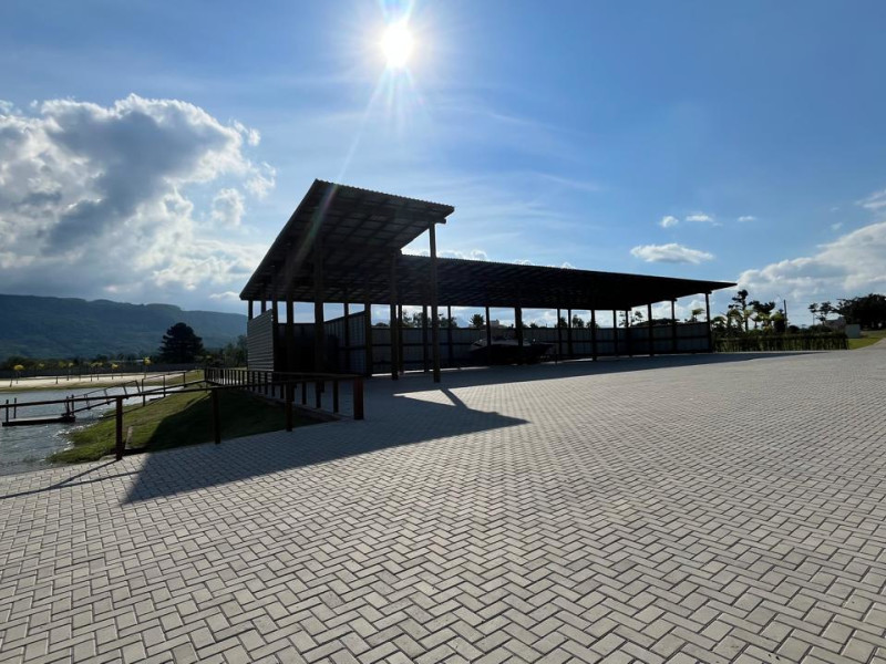 imóvel com 346m² - Centro - Osorio