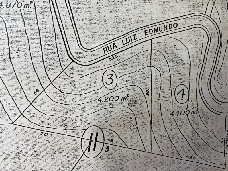 imóvel com 4200m² - Carlos Guinle - Teresópolis