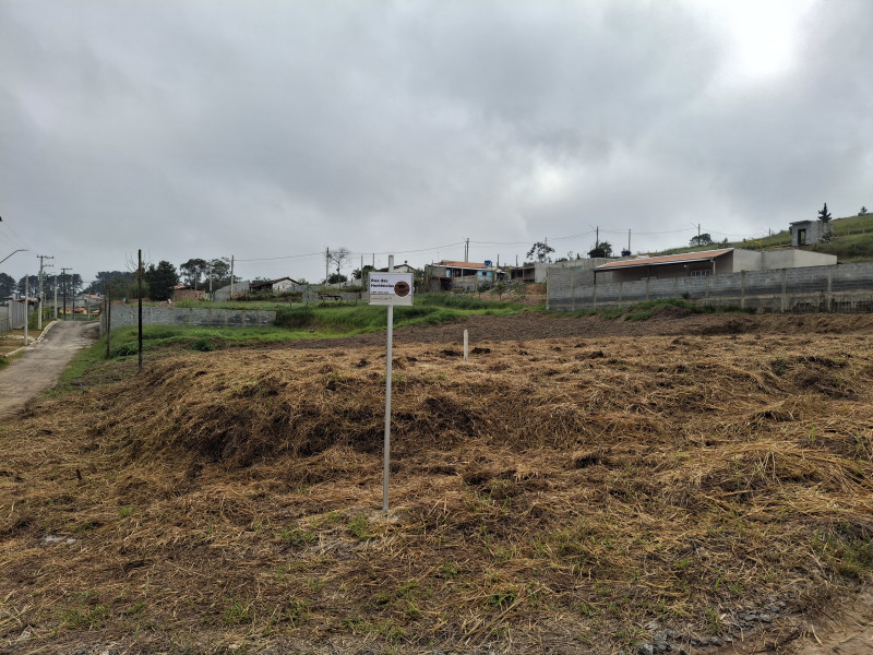 imóvel com 1000m² - Chácara Itapoã - Jacareí