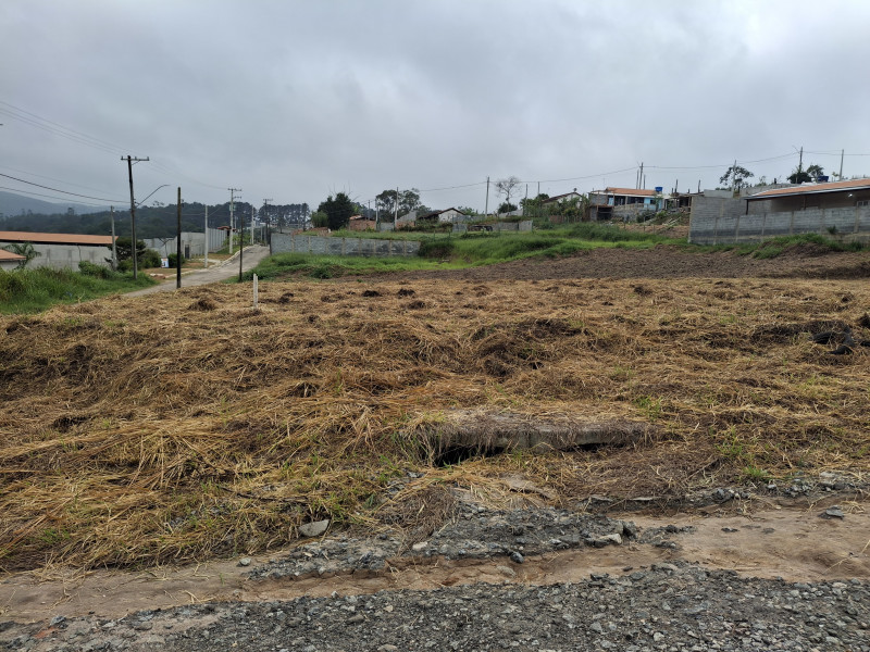 imóvel com 1000m² - Chácara Itapoã - Jacareí