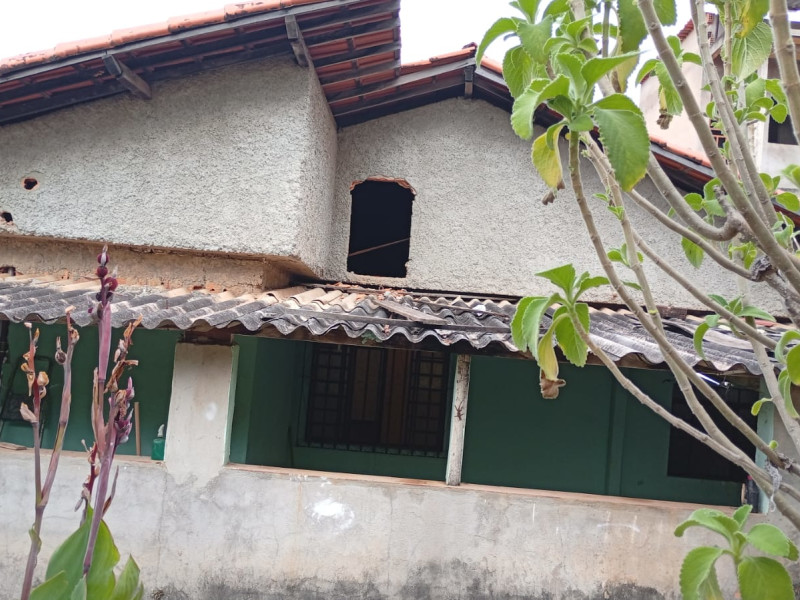 imóvel com 360m² - Nossa Senhora de Fatima - Sabara