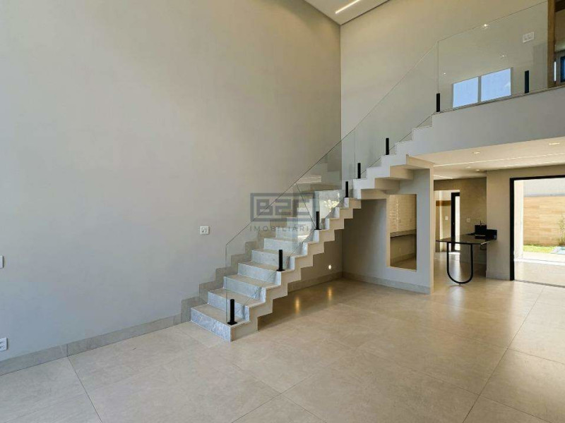 imóvel com 280m² - Jardins Capri - Senador Canedo