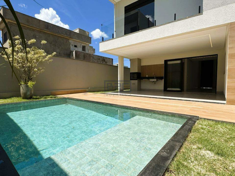 imóvel com 280m² - Jardins Capri - Senador Canedo