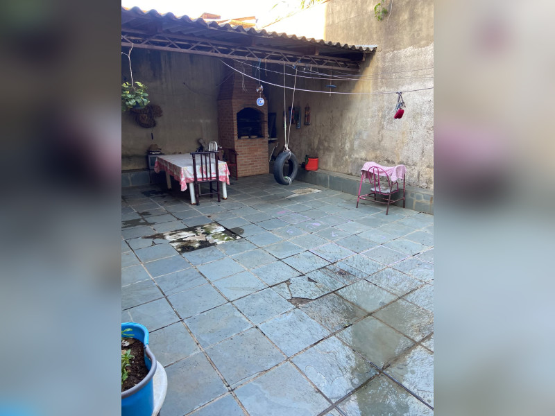 imóvel com 275m² - Centro - Cambuí