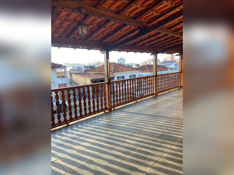 imóvel com 275m² - Centro - Cambuí