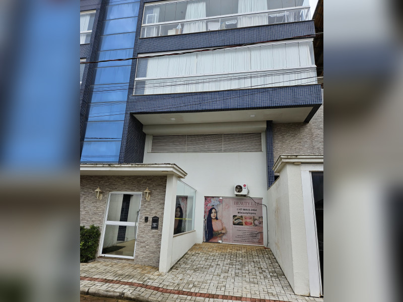 imóvel com 20m² - Centro - Barra Velha