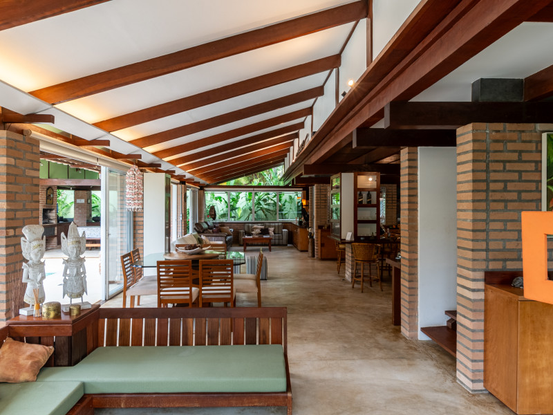 imóvel com 268m² - Praia do Itamambuca - Ubatuba