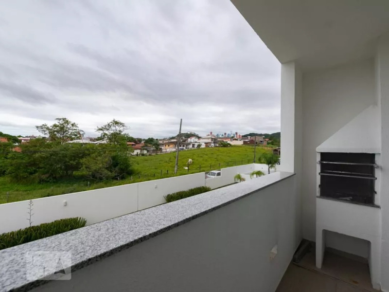 imóvel com 70m² - Serraria - São José