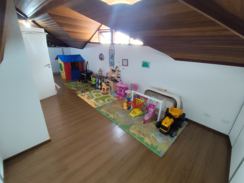 imóvel com 221m² - Santa Felicidade - Curitiba