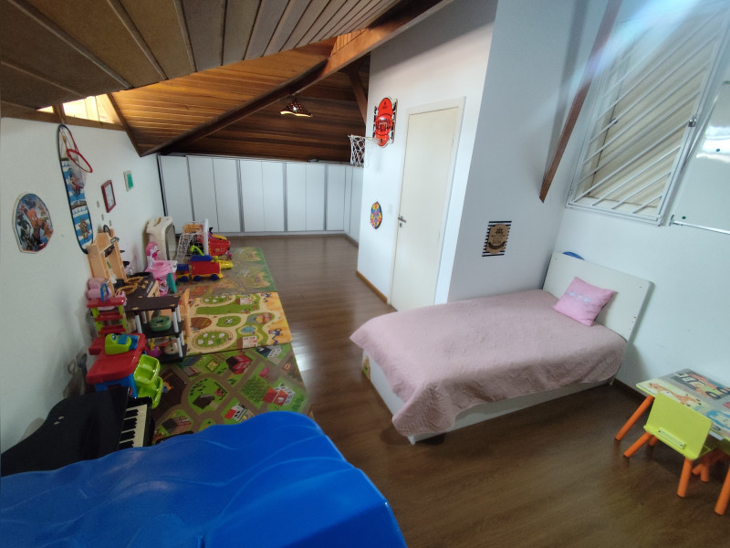 imóvel com 221m² - Santa Felicidade - Curitiba