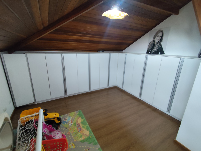 imóvel com 221m² - Santa Felicidade - Curitiba