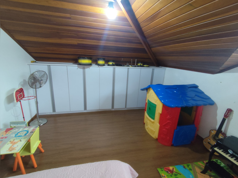imóvel com 221m² - Santa Felicidade - Curitiba