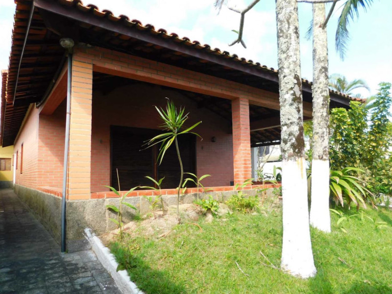 imóvel com 348m² - Estância Balnearia Convento Velho - Peruíbe