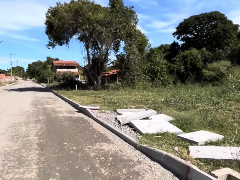 imóvel com 1000m² - Caxito Pequeno - Maricá
