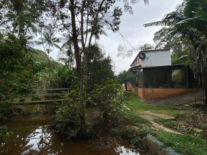 imóvel com 20000m² - Emburá - São Paulo