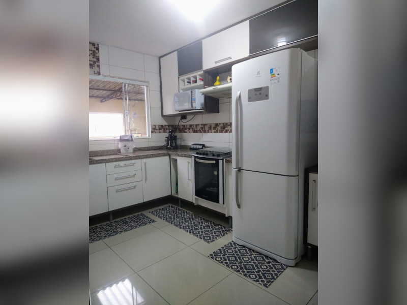 imóvel com 720m² - Fazendinha - Curitiba