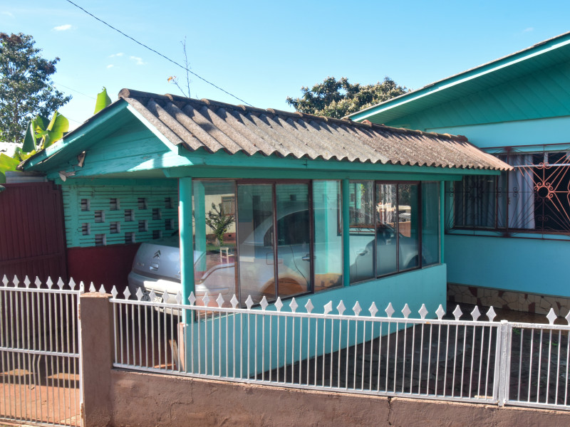 imóvel com 280m² - Centro - Capanema