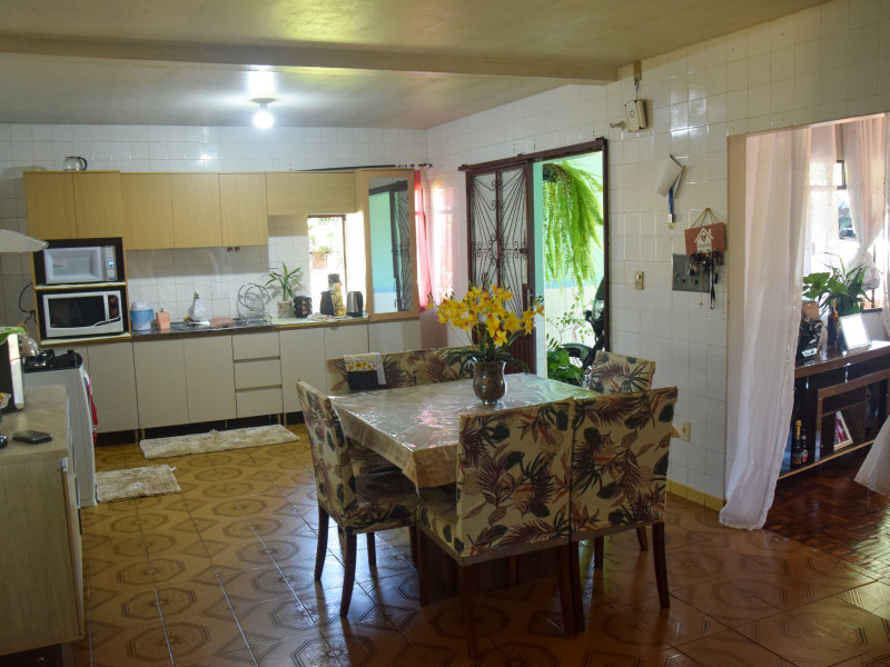imóvel com 280m² - Centro - Capanema