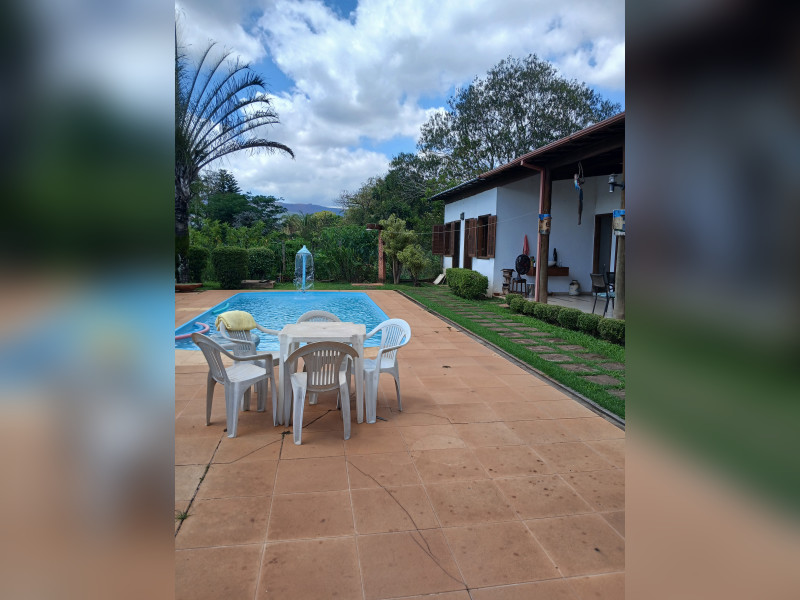 imóvel com 8000m² - Santo Antonio - São Joaquim de Bicas