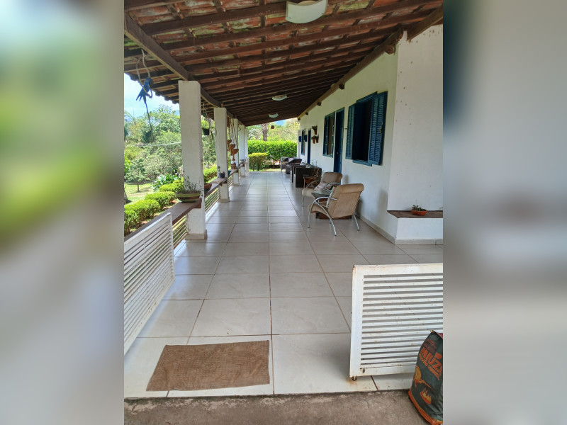 imóvel com 8000m² - Santo Antonio - São Joaquim de Bicas