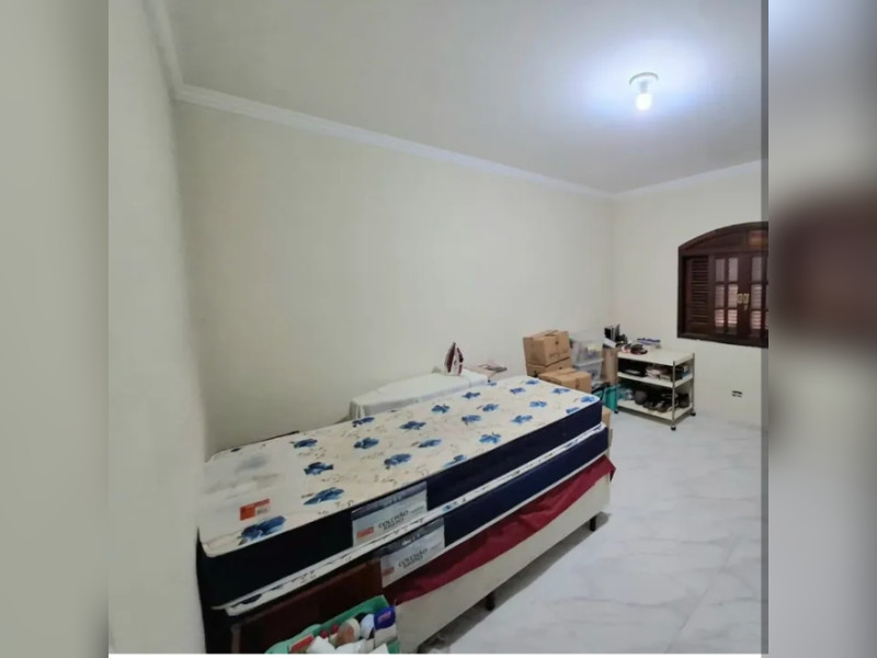 imóvel com 296m² - Vl. Acoreana - Poá