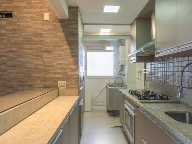 imóvel com 76m² - São Sebastião - Porto Alegre