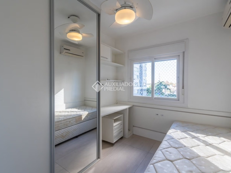 imóvel com 76m² - São Sebastião - Porto Alegre