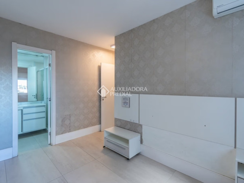 imóvel com 76m² - São Sebastião - Porto Alegre