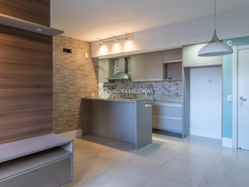 imóvel com 76m² - São Sebastião - Porto Alegre
