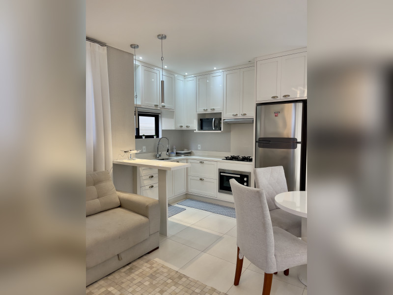 imóvel com 76m² - Meia Praia - Itapema