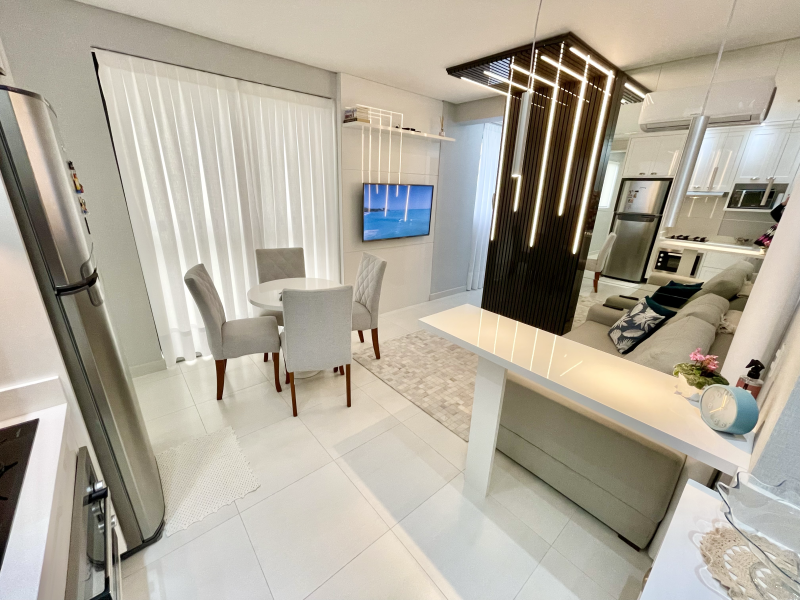 imóvel com 76m² - Meia Praia - Itapema