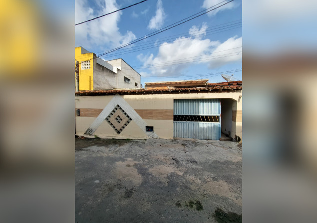 imóvel com 180m²