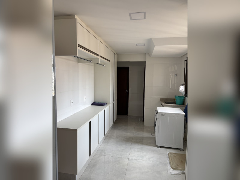 imóvel com 245m² - Setor Bueno - Goiânia