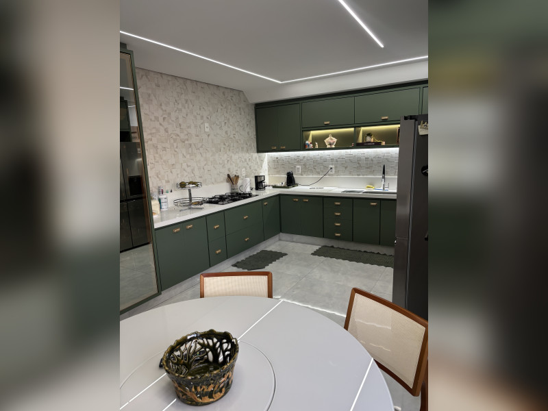 imóvel com 245m² - Setor Bueno - Goiânia