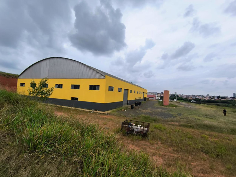 imóvel com 1650m² - Vila Serafim - Itapetininga