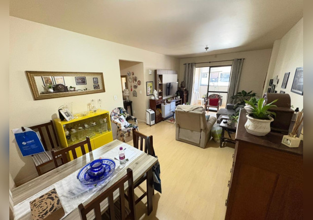 imóvel com 106m²