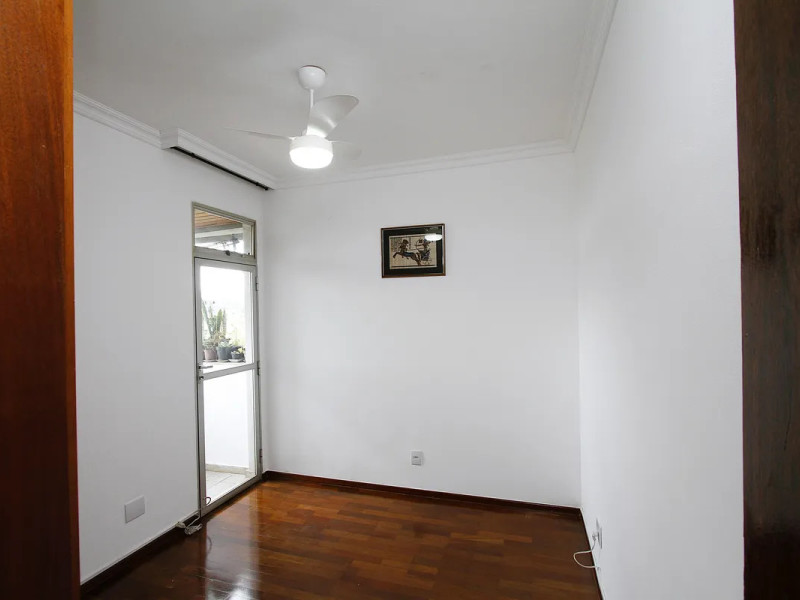 imóvel com 222m² - Buritis - Belo Horizonte