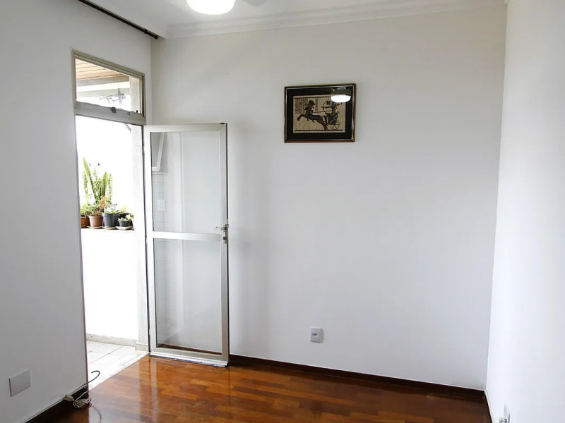 imóvel com 222m² - Buritis - Belo Horizonte