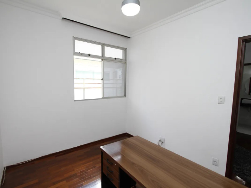 imóvel com 222m² - Buritis - Belo Horizonte
